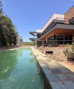 Sobrado Condomínio Fechado Brisa do Lago - 4 Suítes - 456m²