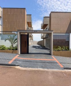 SOBRADOS À VENDA - FAG - 2 SUÍTES E 1 QUARTO - 135m²