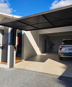Casa a Venda - 2 Suítes e 2 Quartos - 300m² - Centro Cascavel