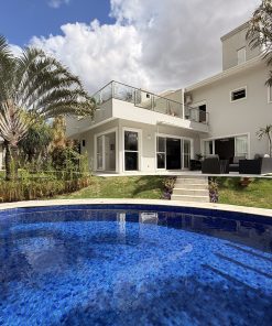 Casa em Condomínio Fechado no Condomínio Tom Jobim em Cascavel com 4 Suítes e Piscina