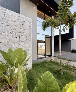Casa  Tropical II  a Venda 4 Suítes