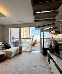 Loft mobiliado 94 m² com pé-direito duplo e 2 vagas no Edifício Way Point, Centro de Cascavel